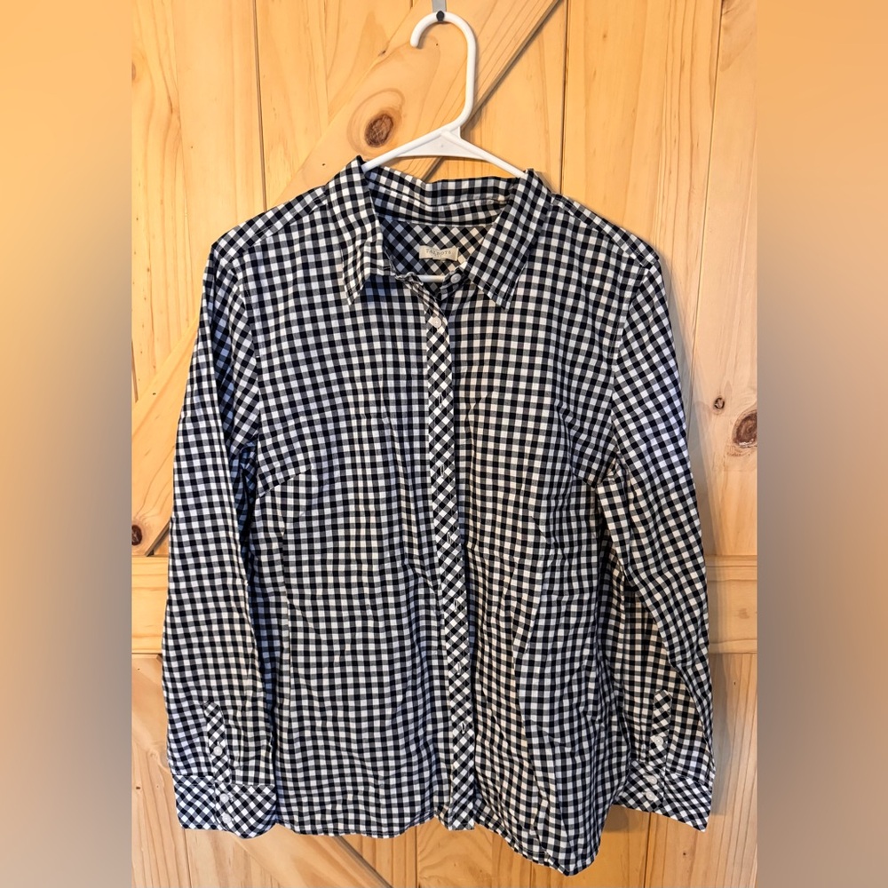 Classic Black and White Checkered women’s Shirt